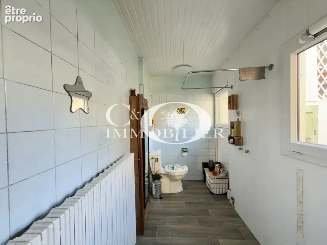 Maison de bourg - 2 chambres - bureau - cour de 50 m2 - photo 5