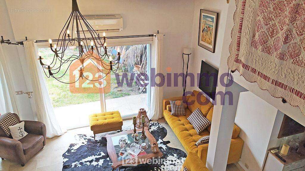 Vue de la mezzanine - Maison à SAINTES-MARIES-DE-LA-MER