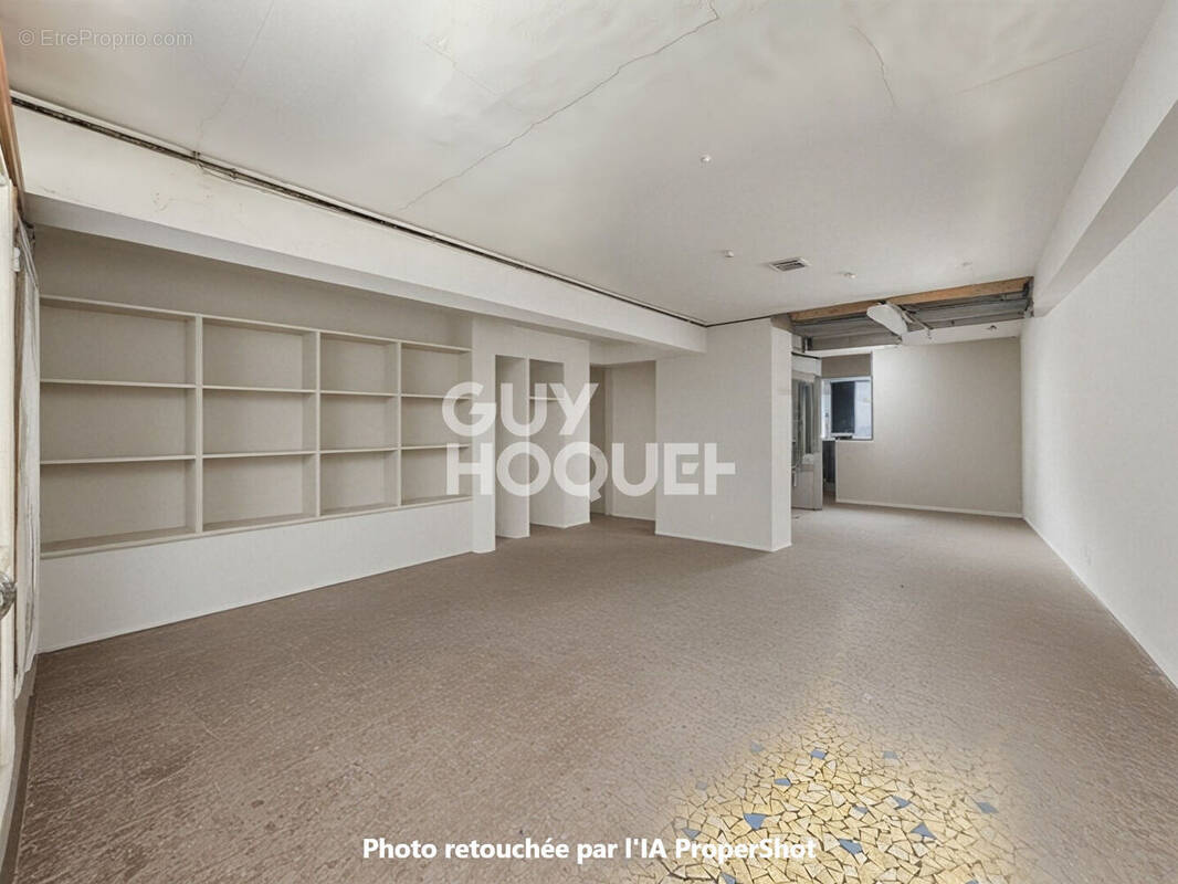 Commerce à TOURNAN-EN-BRIE