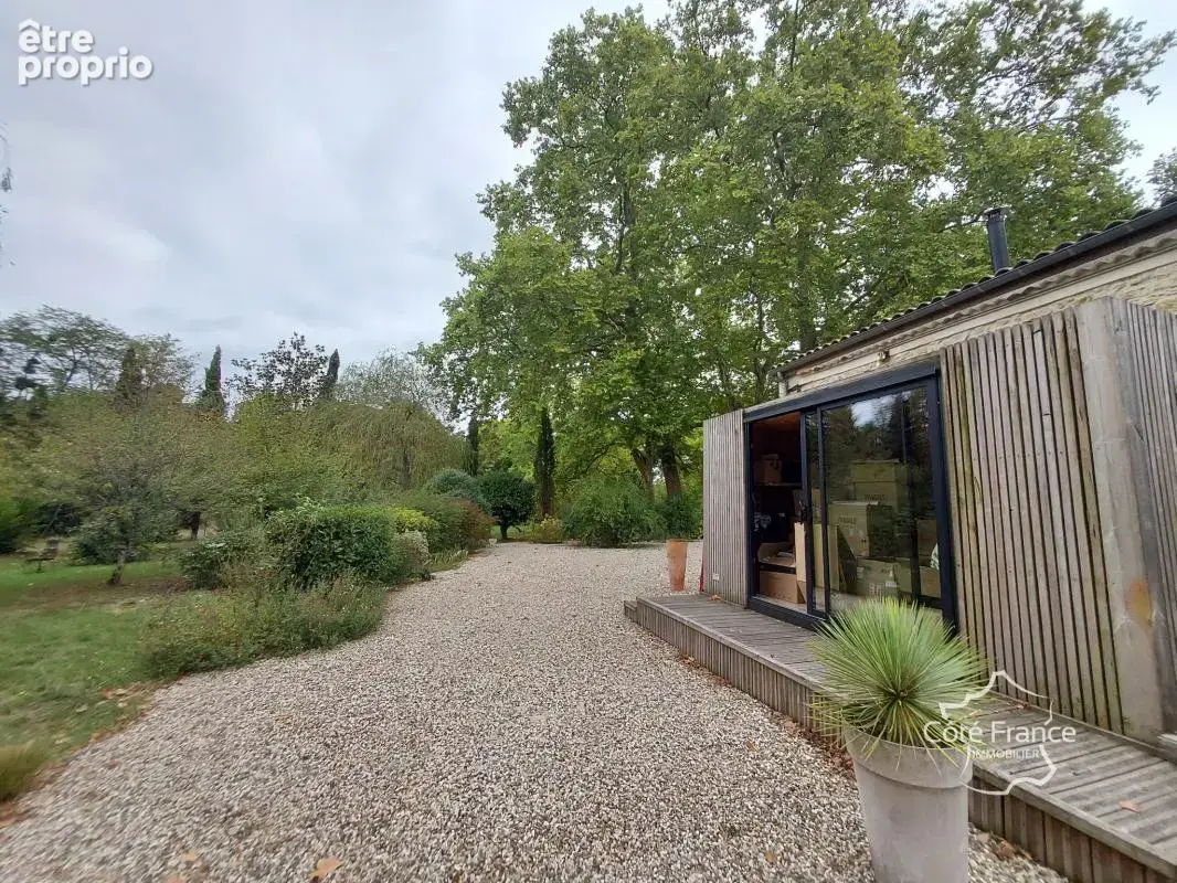 Une demeure en pierre unique dans un écrin de plus de 4 000 - photo 17