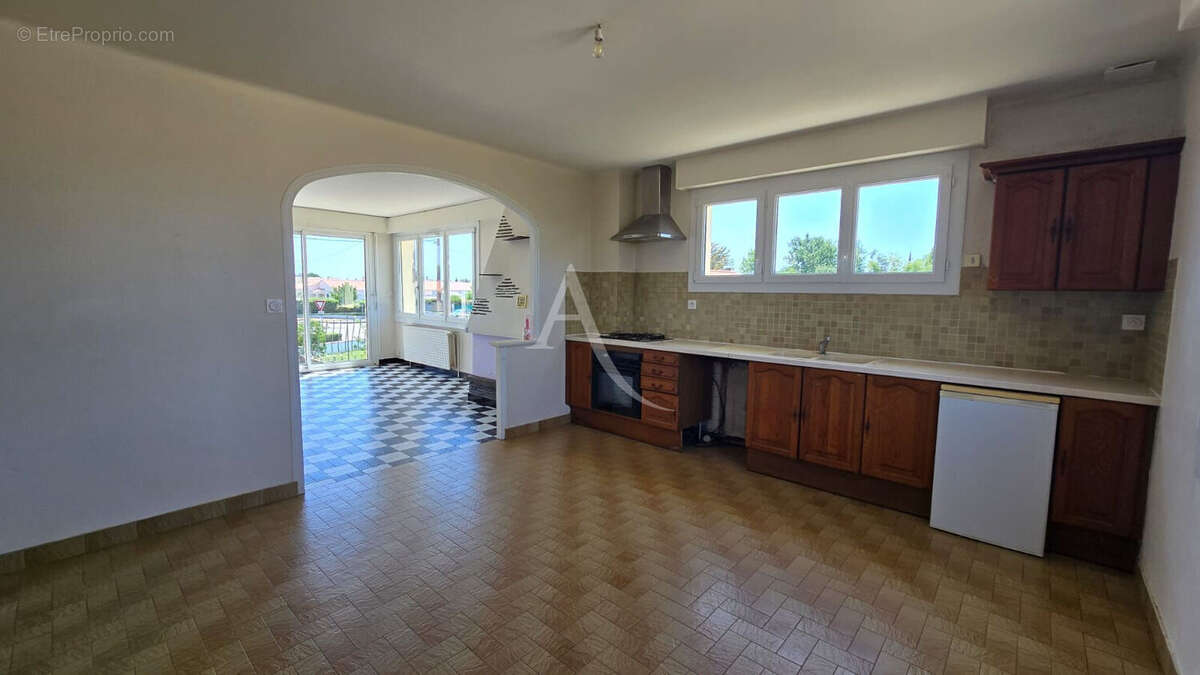 Appartement T4 L Ile D Olonne 108.39 m2 - photo 8
