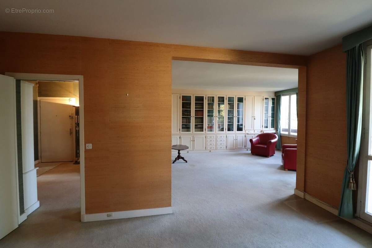 Appartement à LOUVECIENNES