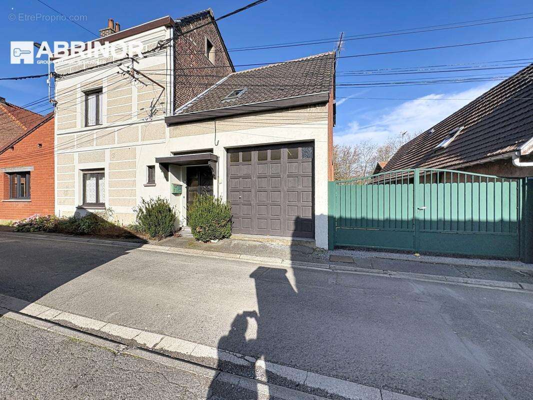 Maison à VENDEVILLE