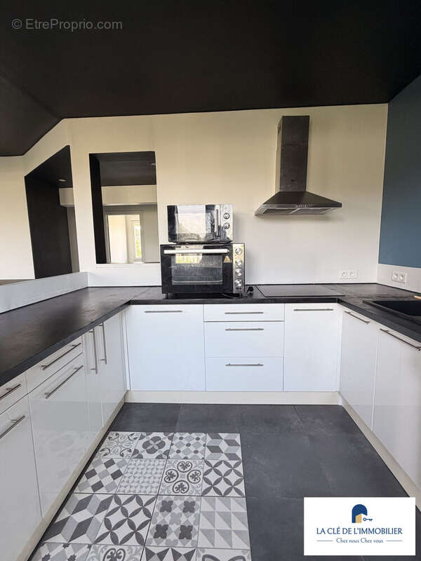 Appartement 58 m² à Quimper  - photo 3