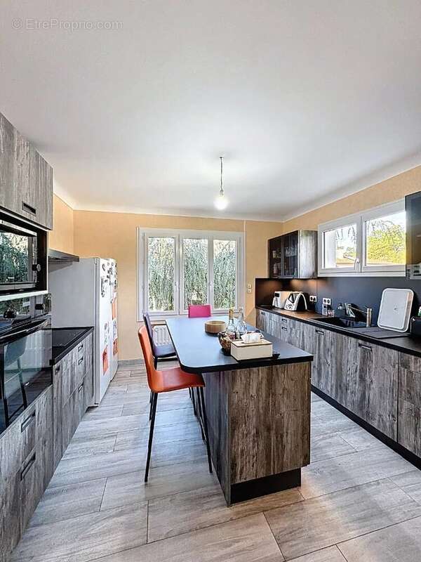 Maison à PARENTIS-EN-BORN