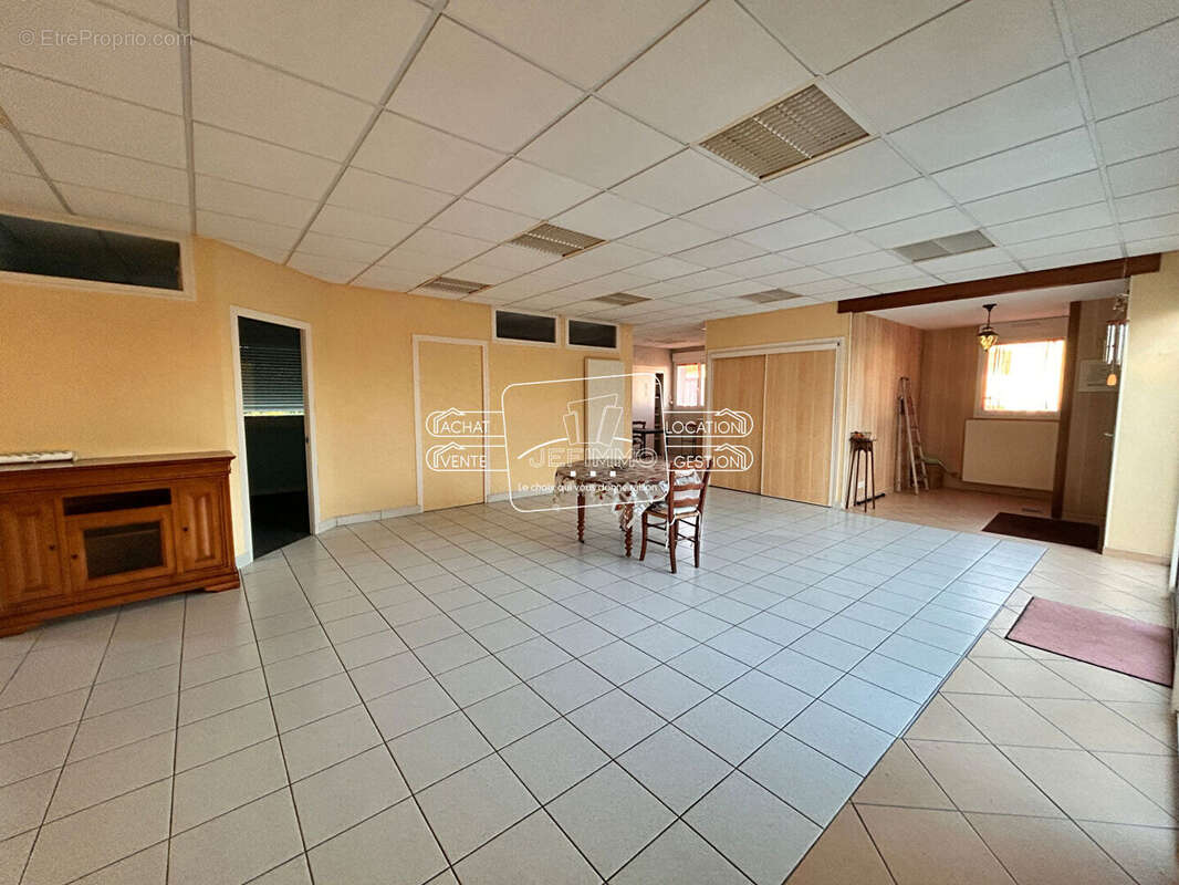 Maison à LE LOROUX-BOTTEREAU