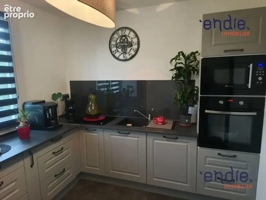 Maison 6 pièces 117 m² à vendre à Cosne-D'allier (03430) - photo 7