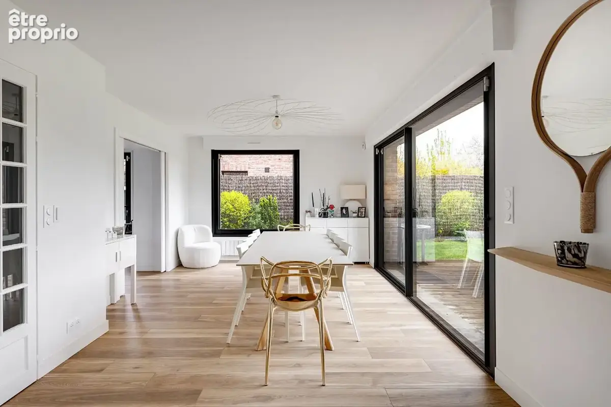 Maison 153 m² à Marcq-En-Baroeul  - photo 3
