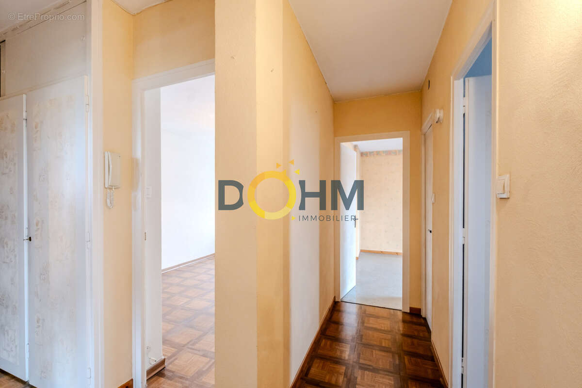 Appartement à AMBILLY