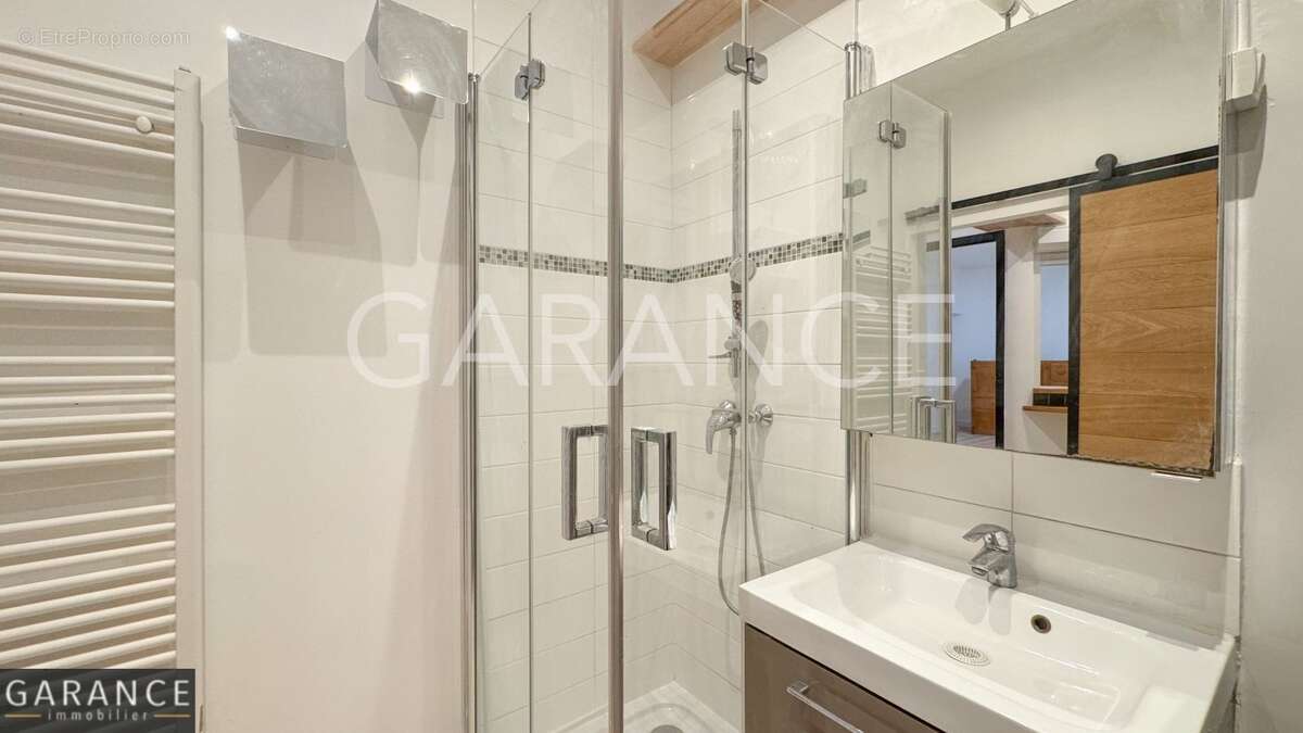 Appartement à PARIS-12E