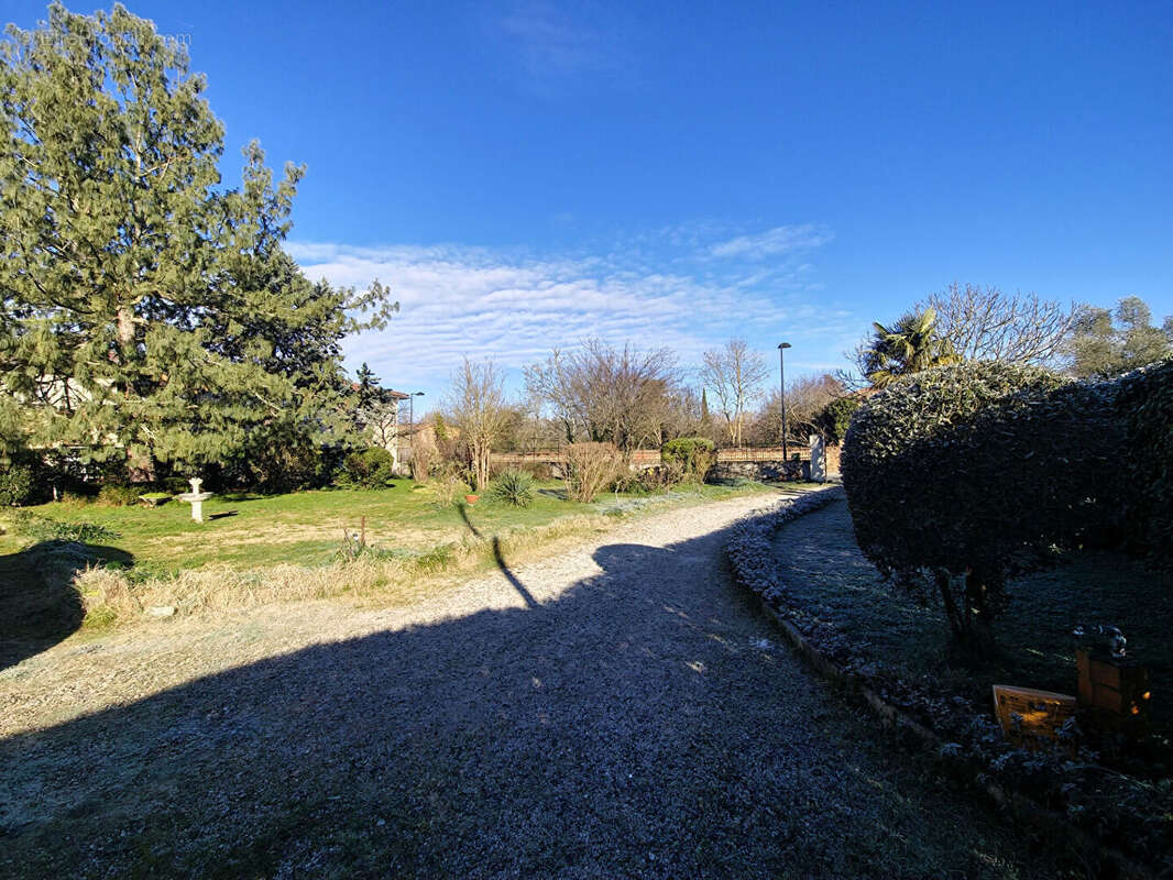 Maison à LAVERNOSE-LACASSE