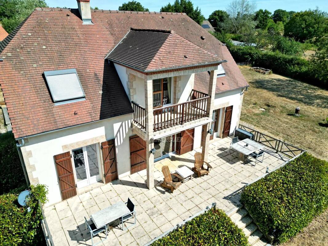 Maison à AUTRY-ISSARDS