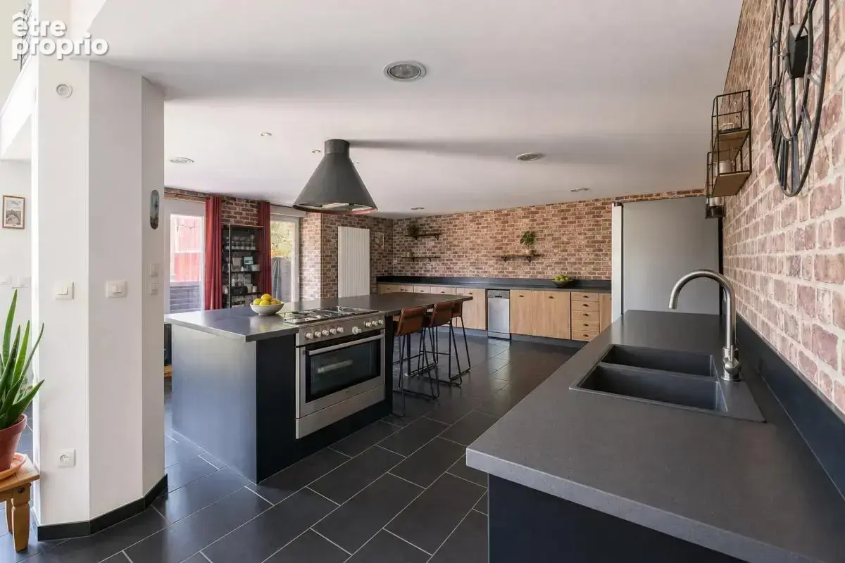 Maison de 6 pièces de 315 m² à Bénaménil - photo 9