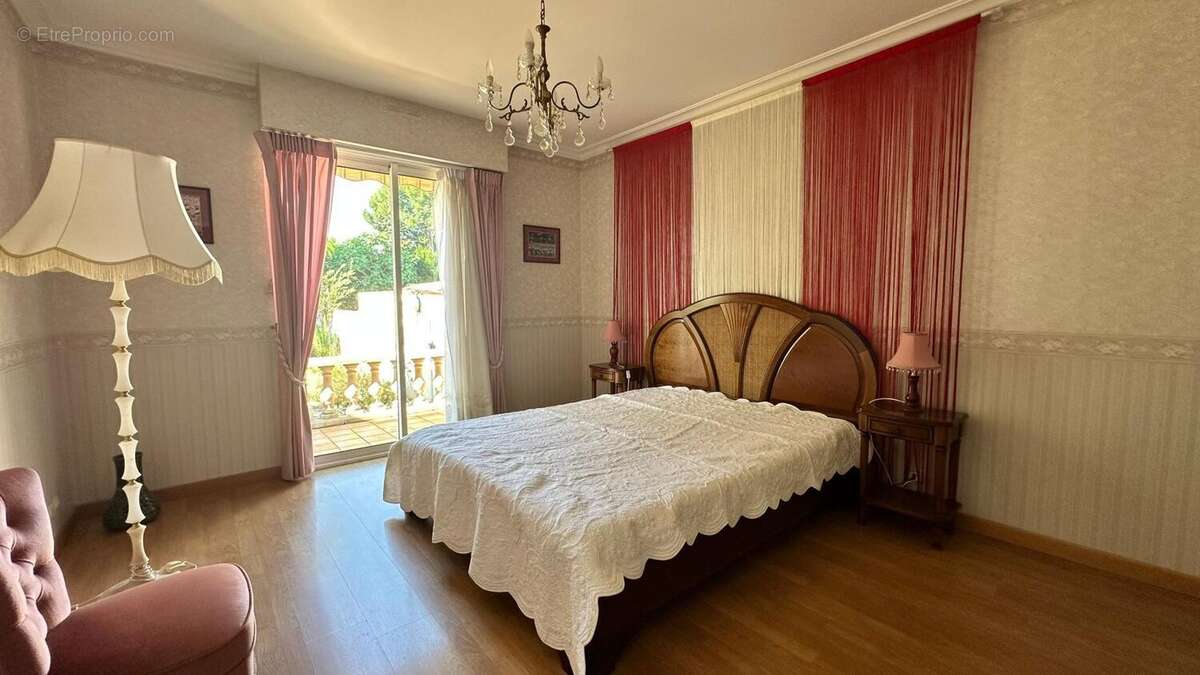 Photo 6 - Maison à SAINTES