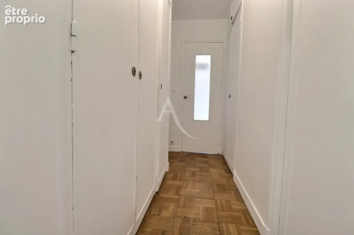 Bel Appartement Maisons Laffitte 5 pièce(s) 86,97 m2  (3 chambres) + chbre de service  (9,48 m²) au calme ! - photo 10