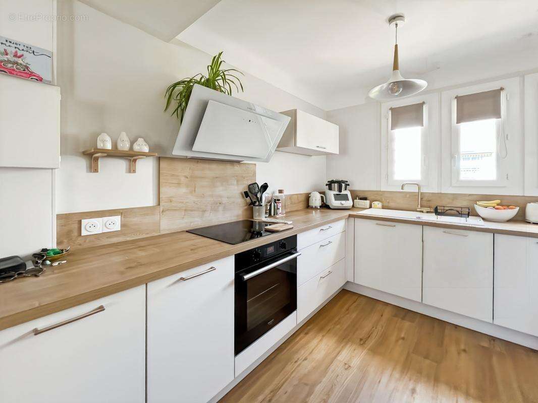 Appartement à BEZIERS