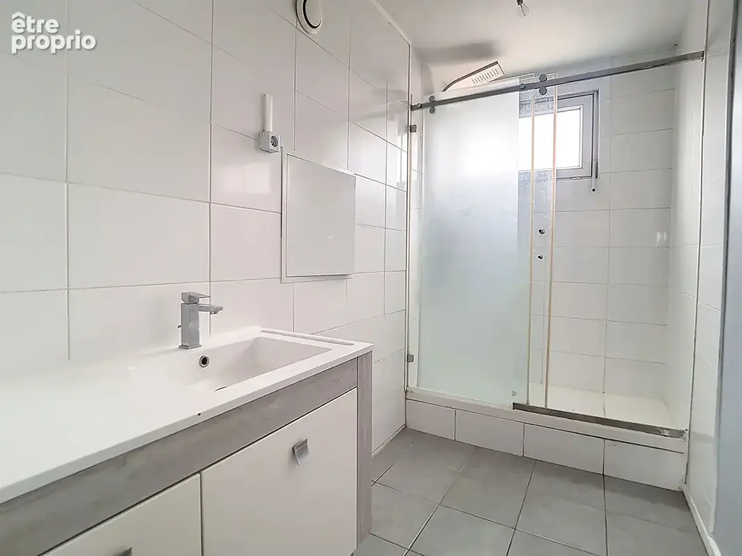 Vendu loue 7% brut de rentabilite - 4 pièces 71,49m² rillieux la pape - photo 6