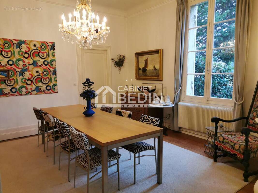 Maison à SAINT-SEURIN-SUR-L'ISLE