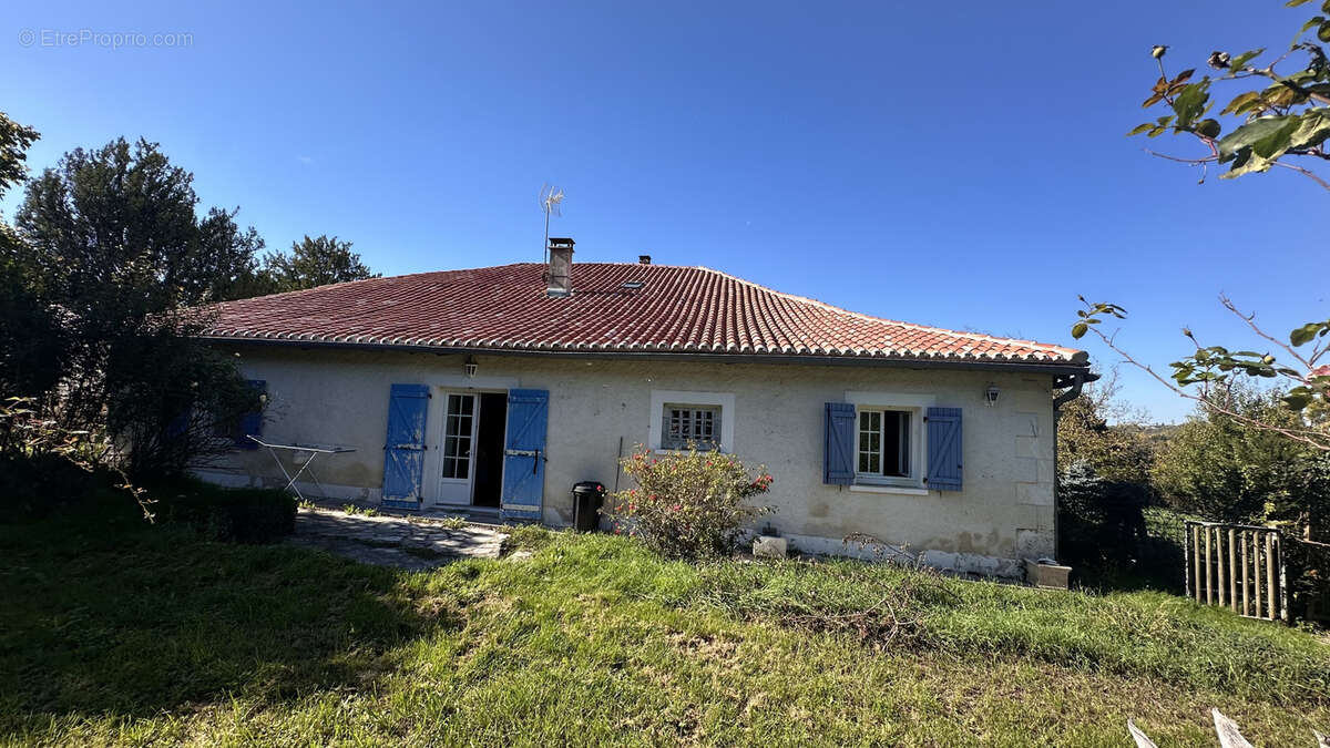 Maison à TOCANE-SAINT-APRE