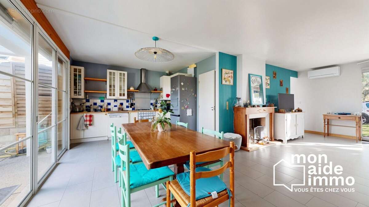 Maison à ARTIGUES-PRES-BORDEAUX