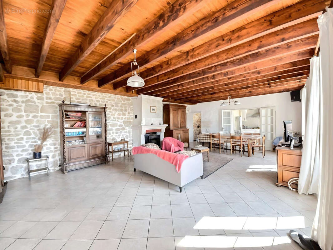 Maison à SAINT-SIMEUX