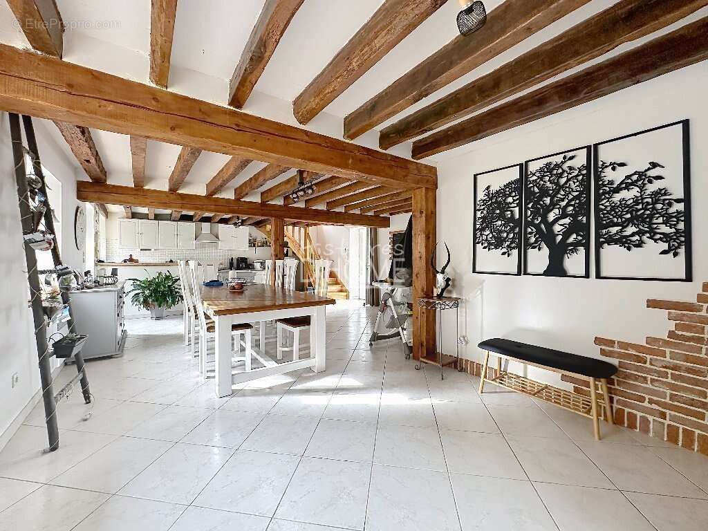 Maison à LA FERTE-GAUCHER