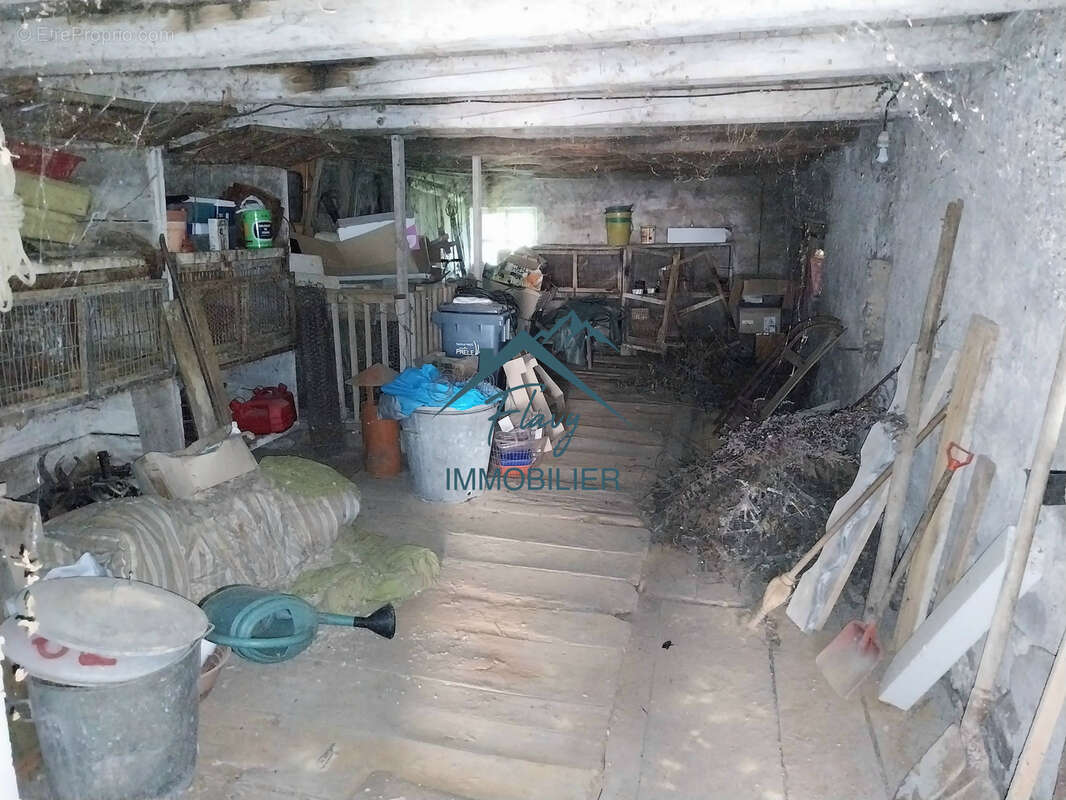 Ferme à rénover de 1763 - Le Syndicat - photo 16
