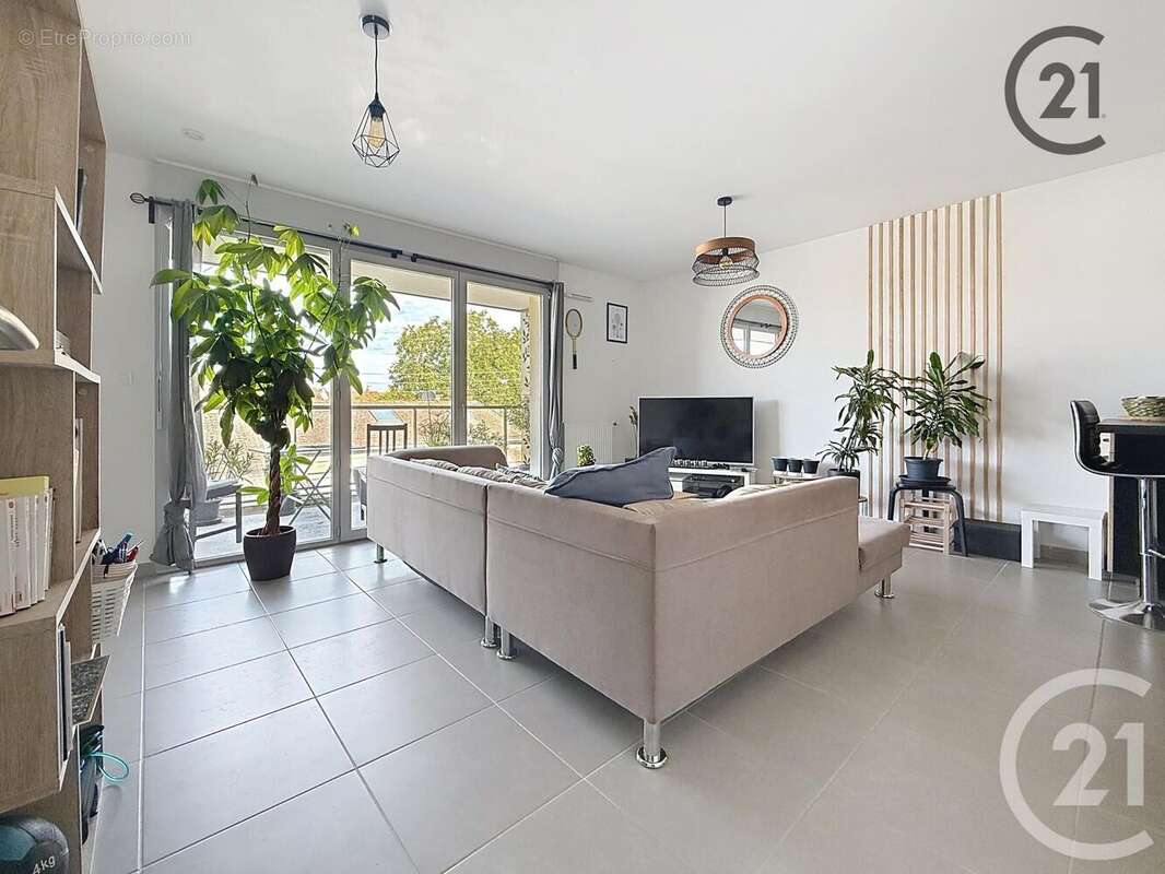 Appartement à TINQUEUX