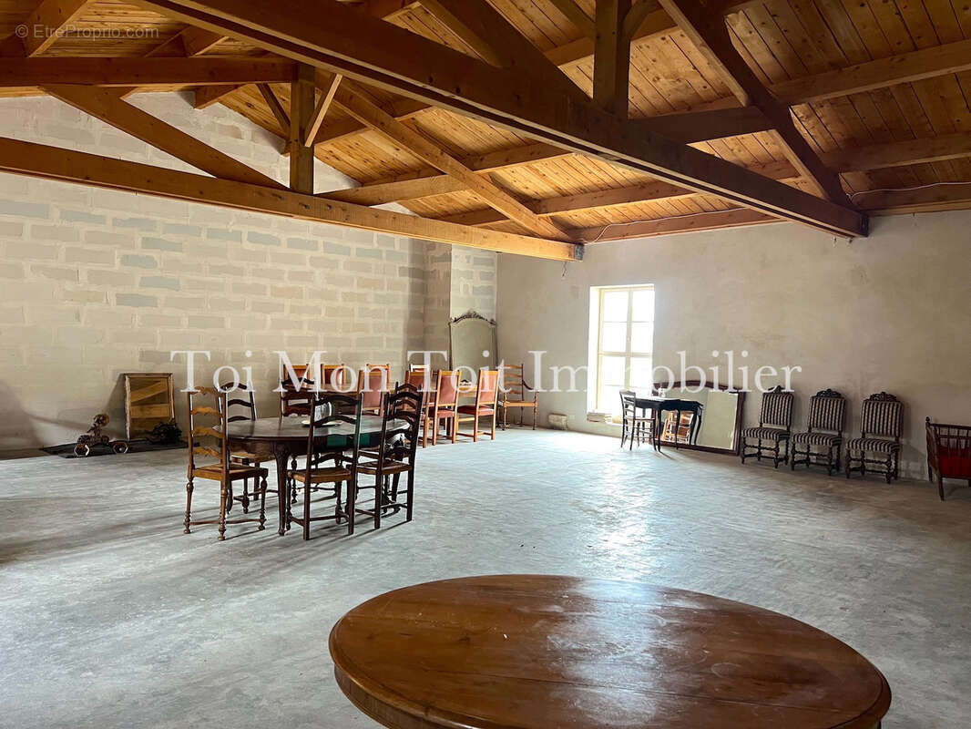 Maison à SAINT-COME-ET-MARUEJOLS