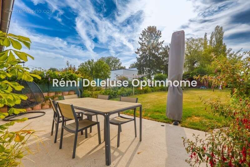 Caudry - Maison individuelle de 4 chambres avec garage & jardin clos sur 393 m² - photo 12