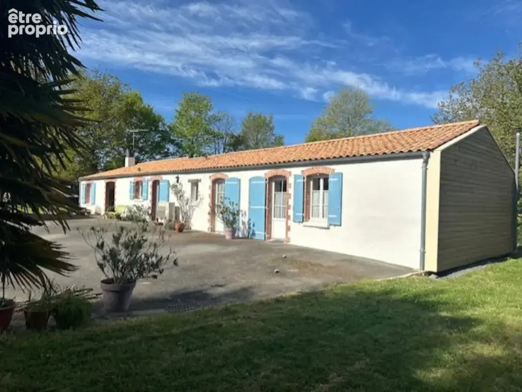 Maison à LES CLOUZEAUX