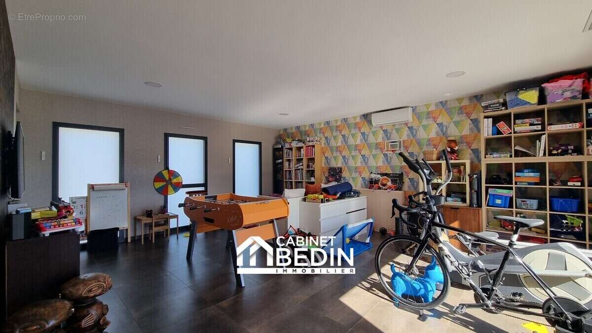 Maison 210 m² à Bruges  - photo 5