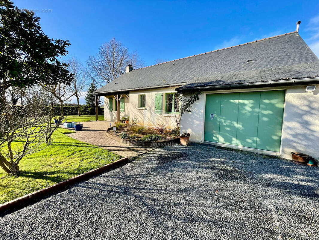 Maison à GRANDCHAMPS-DES-FONTAINES