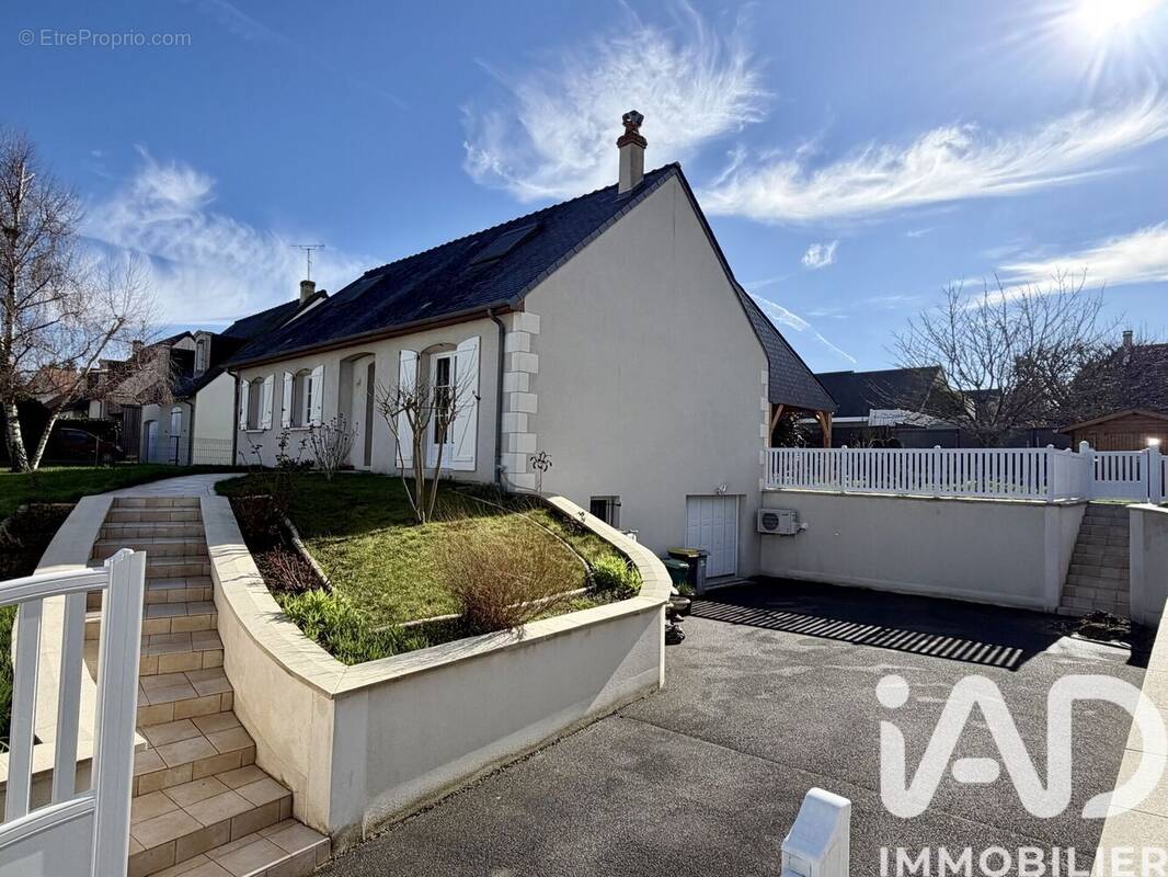 Photo 1 - Maison à TOURS