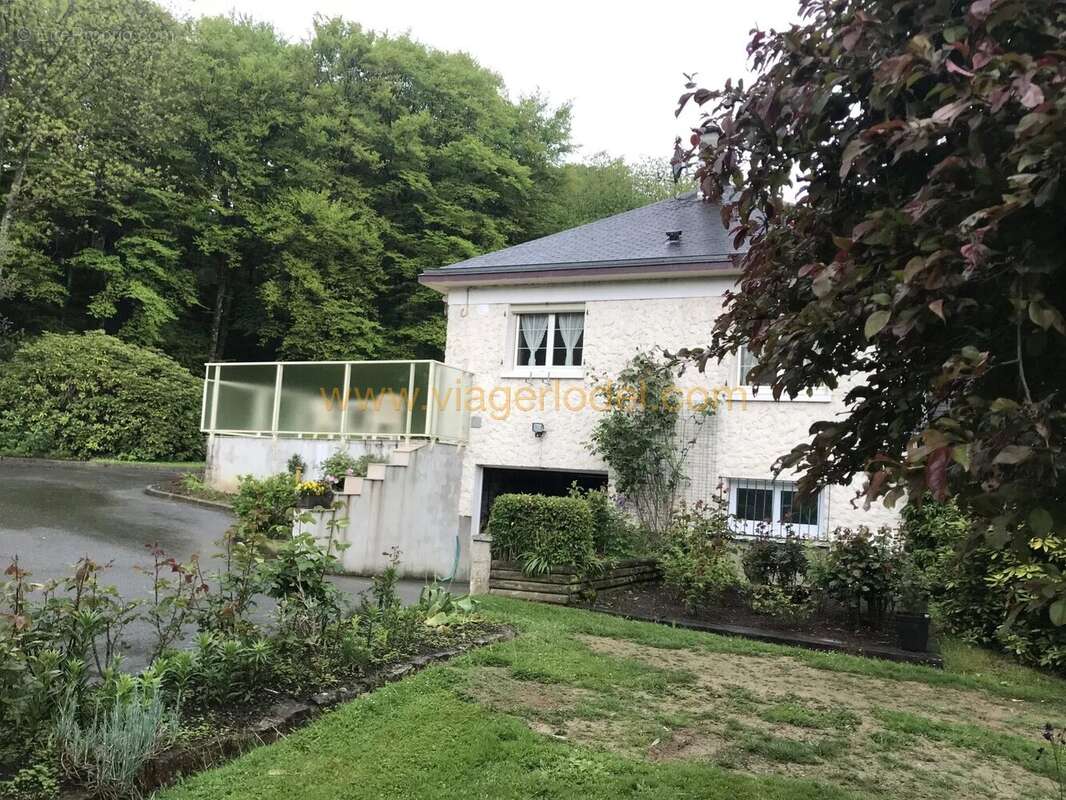 Maison à PORT-BRILLET