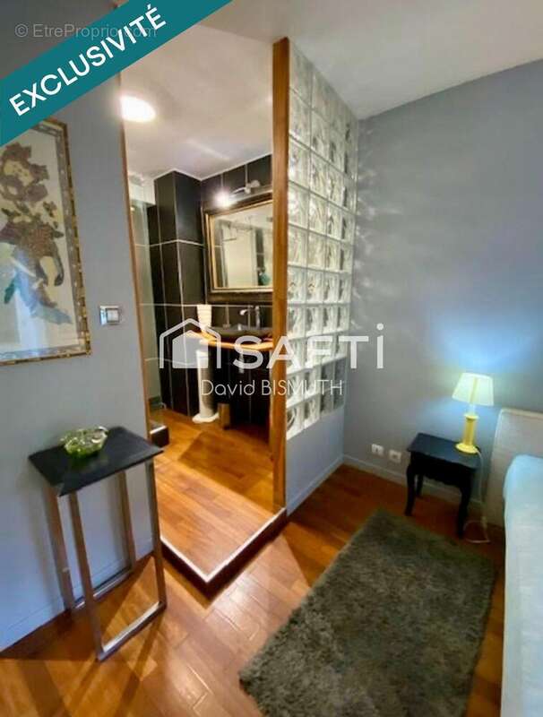 Photo 9 - Appartement à LA GARENNE-COLOMBES