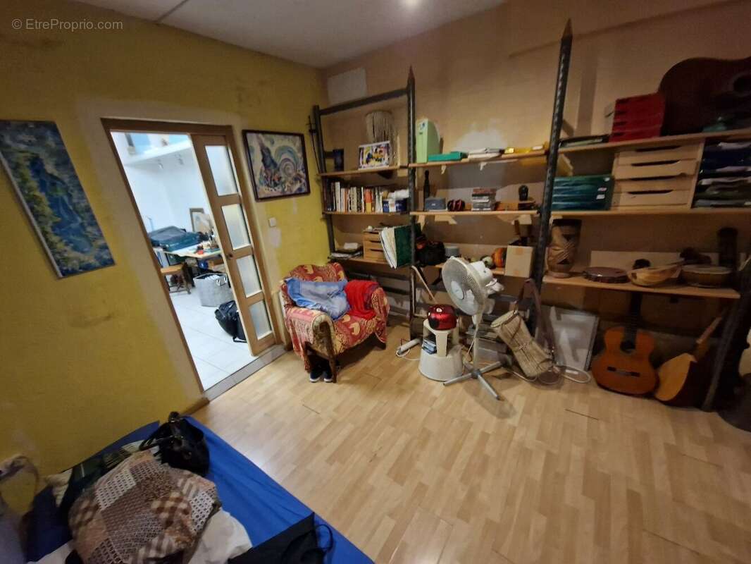 Commerce à CARCASSONNE