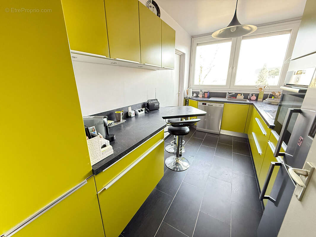 Appartement à SAINT-CYR-L'ECOLE