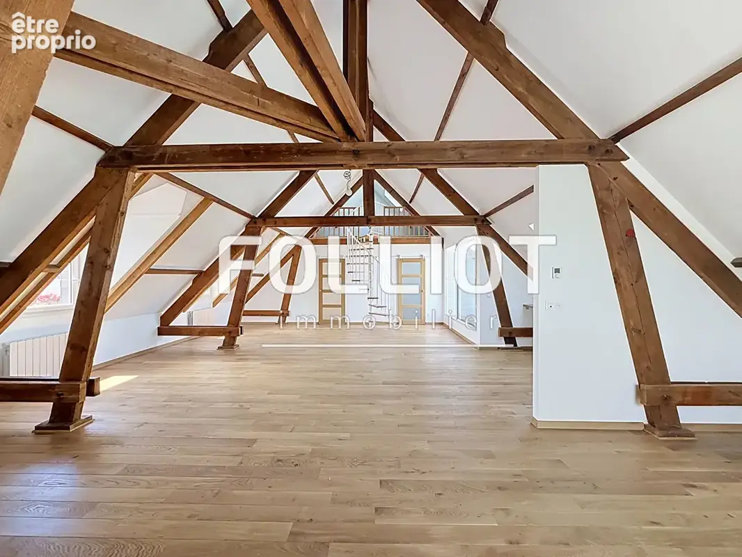 A Vendre  Appartement de charme style loft ? Dernier étage ? Terrasse et vue dégagée ? Coeur de Barneville-Carteret - photo 4