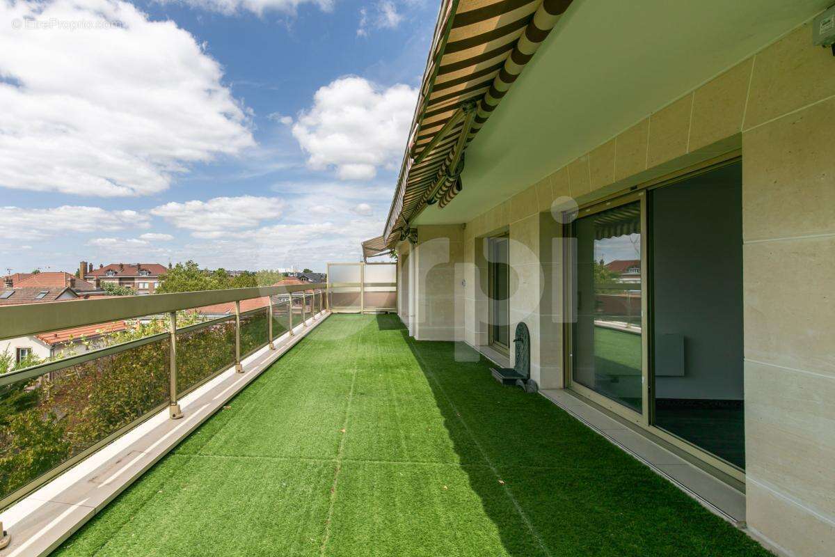 Appartement 3 CHAMBRES TERRASSE -Résidence de grand standing - photo 9