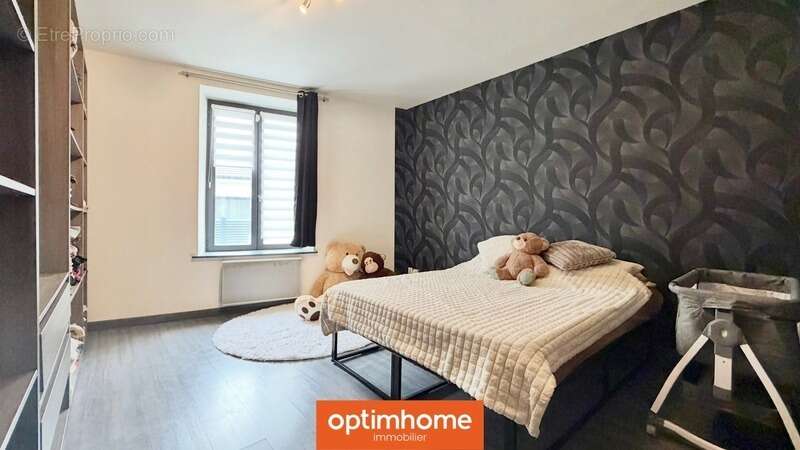 Appartement à THAON-LES-VOSGES