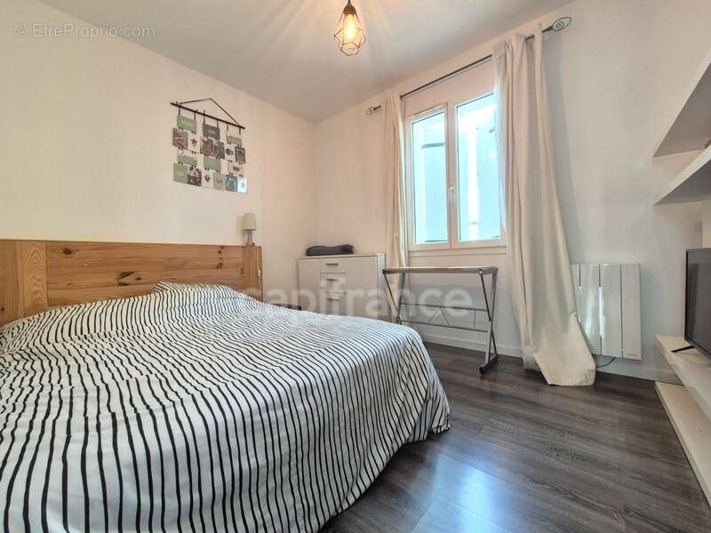 Maison à SAINT-ROMAIN-DE-BENET