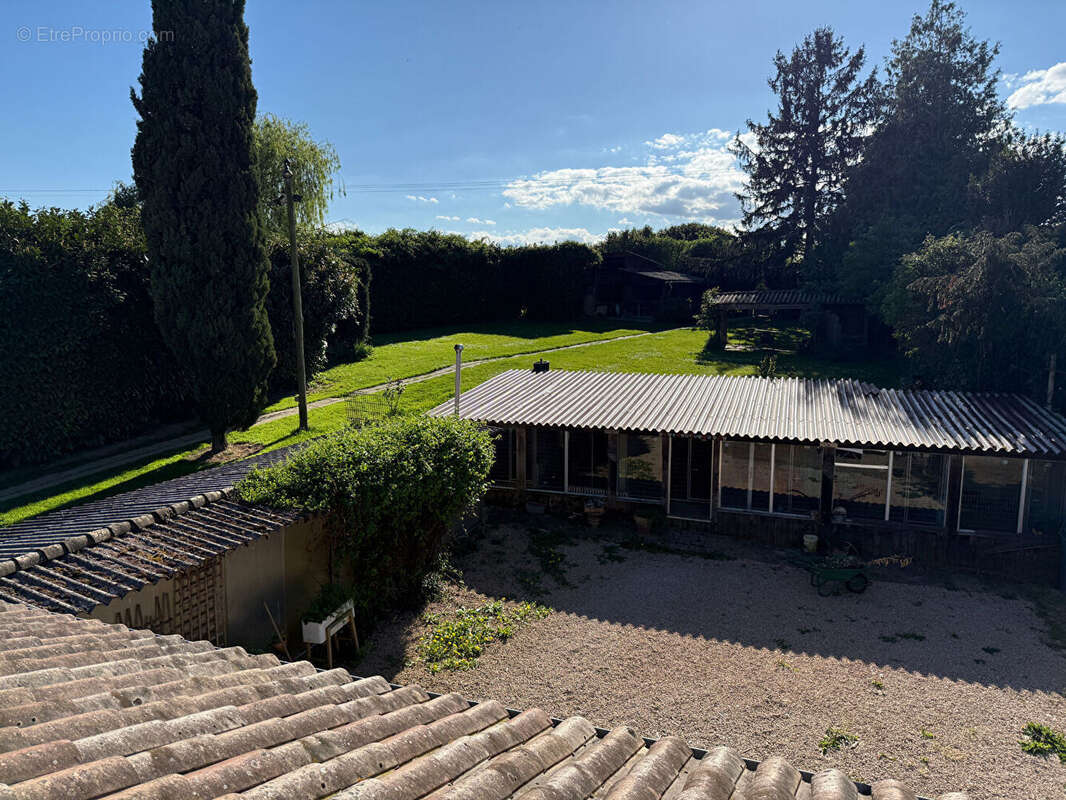 Maison à SAINT-DIDIER-SUR-CHALARONNE