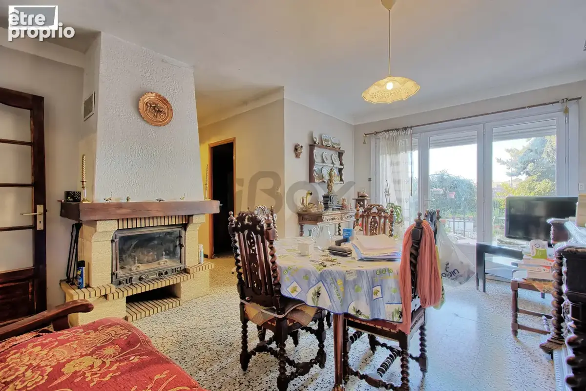 À vendre : Maison T3 de 67 m2 à rénover   Toulon Ouest - photo 3
