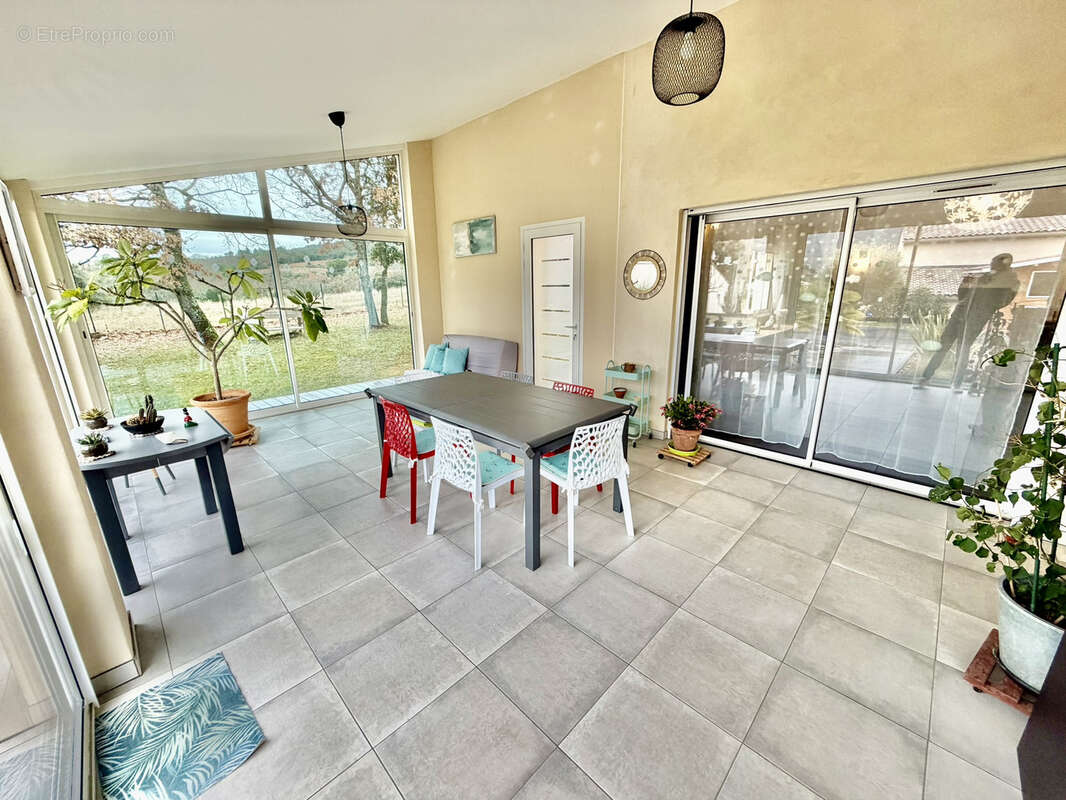 Villa de plain pied avec vue imprenable sur le Ventoux - photo 26