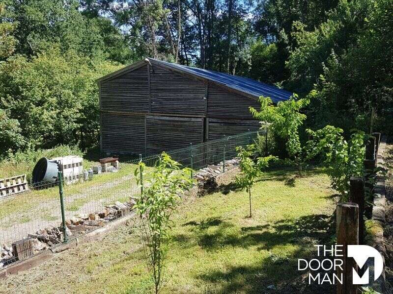 Maison à COURGEOUT