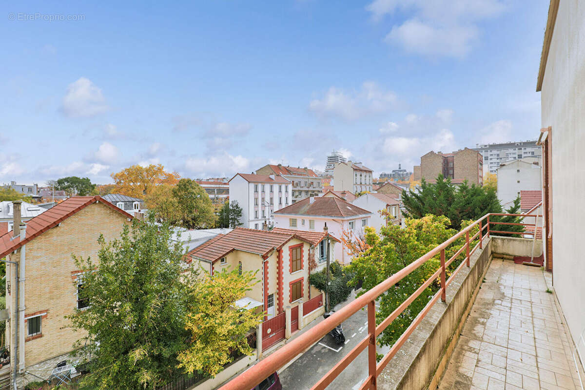 Appartement à COLOMBES