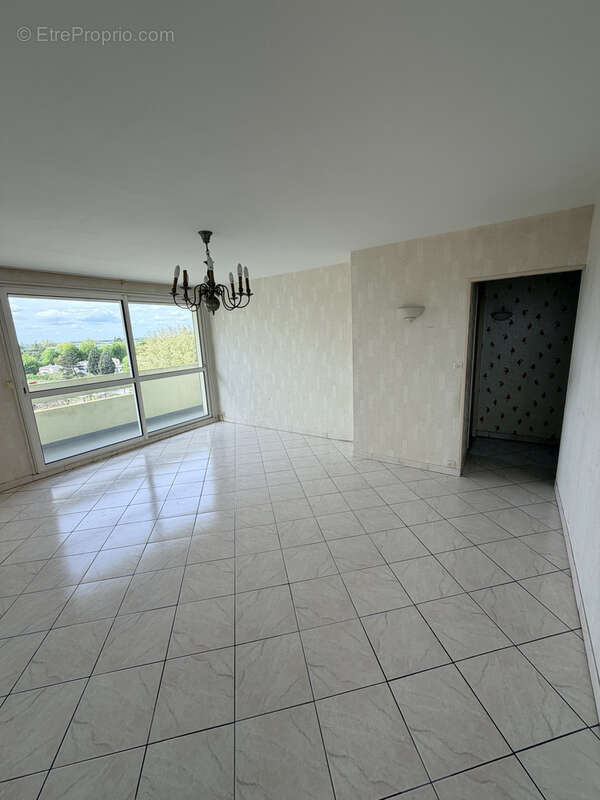 Appartement à SAINT-QUENTIN