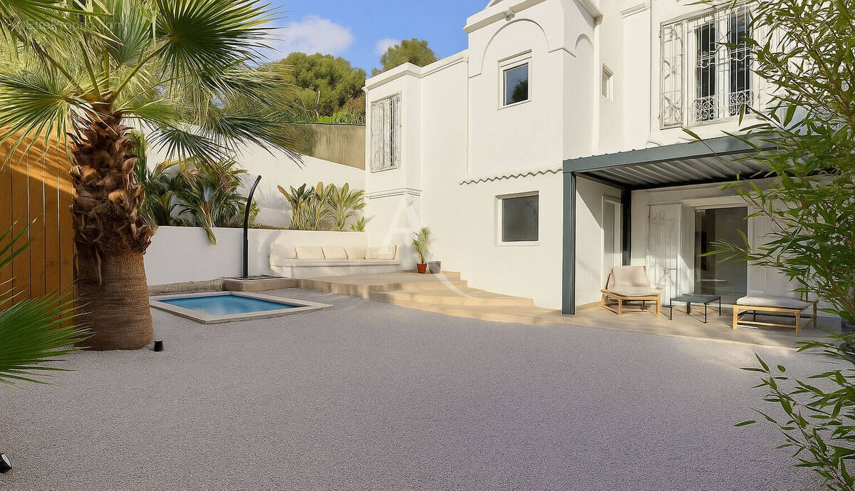 Appartement à MARSEILLE-11E