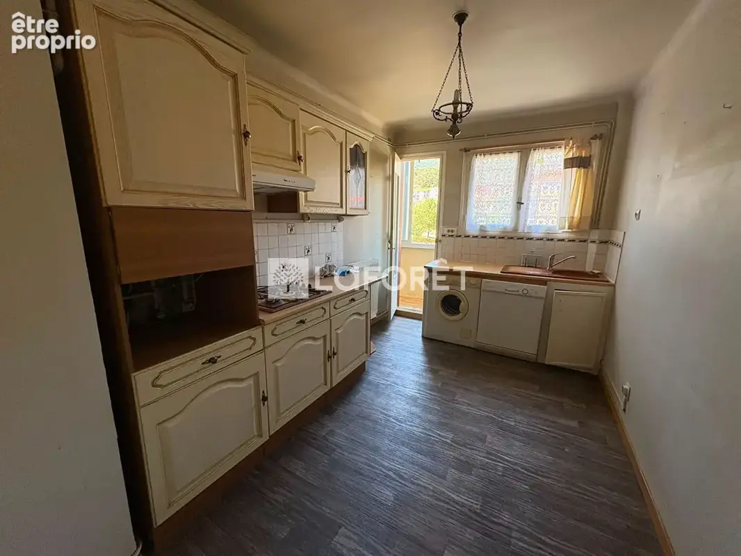 À vendre, appartement de 82 m² situé en rez-de-chaussée d'une copropriété calme et paisible à Amélie-les-Bains-Palalda. - photo 6